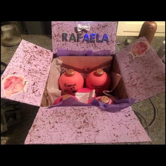 Meet your Posher, Emily - Picture 6 of 15